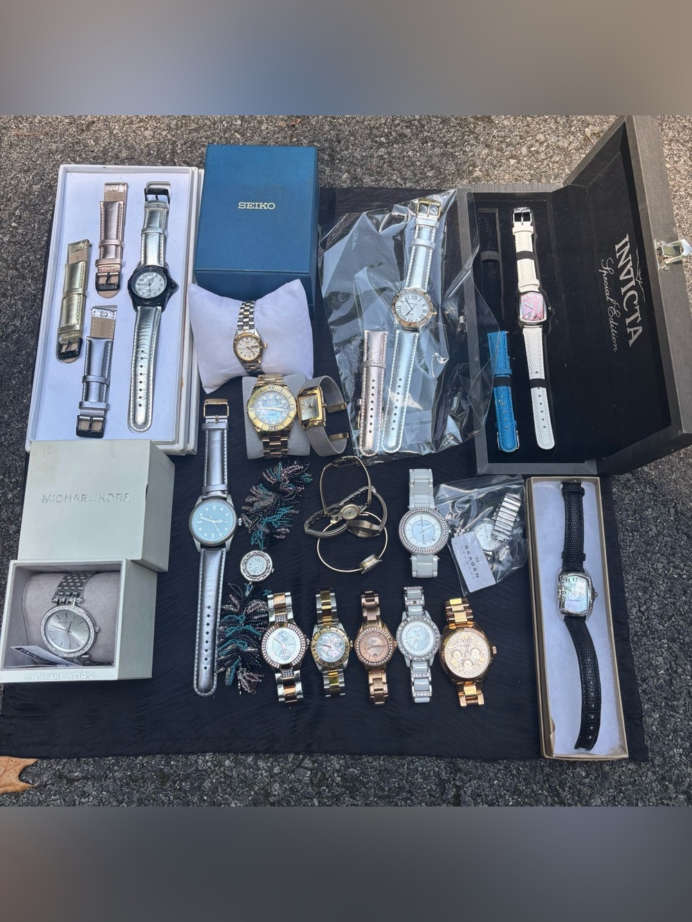 21 Lot Ladies Watch Collection